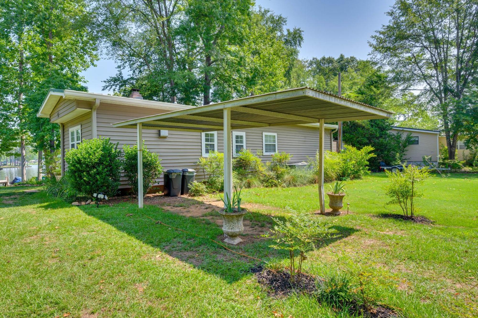 Lake Sinclair Crooked Creek Cottage With Fire Pit! Eatonton エクステリア 写真